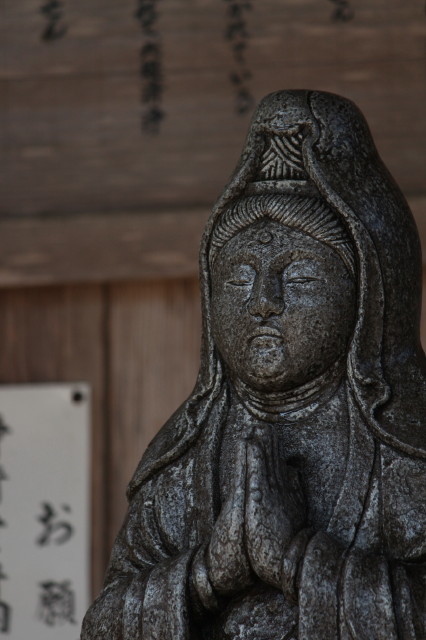 静けさ…