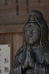 静けさ…