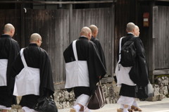 朝の出勤？