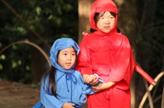 姉妹仲良く…