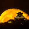 １７夜の月とお城②