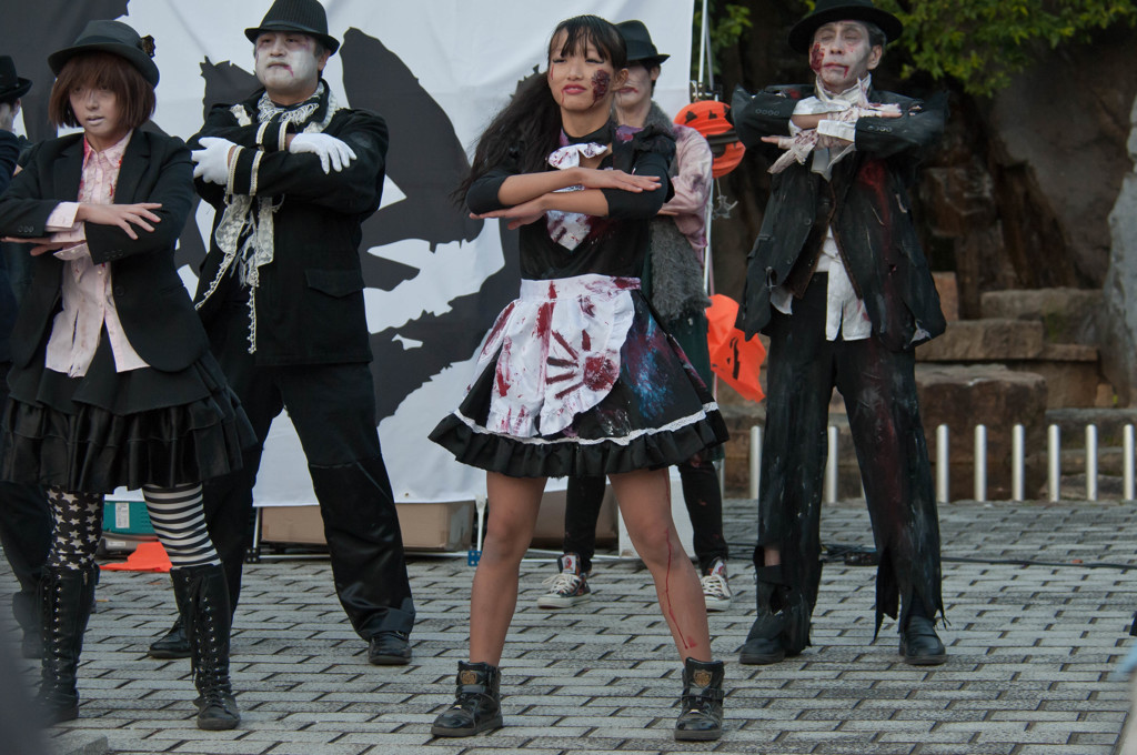 Zombie Dancers ③