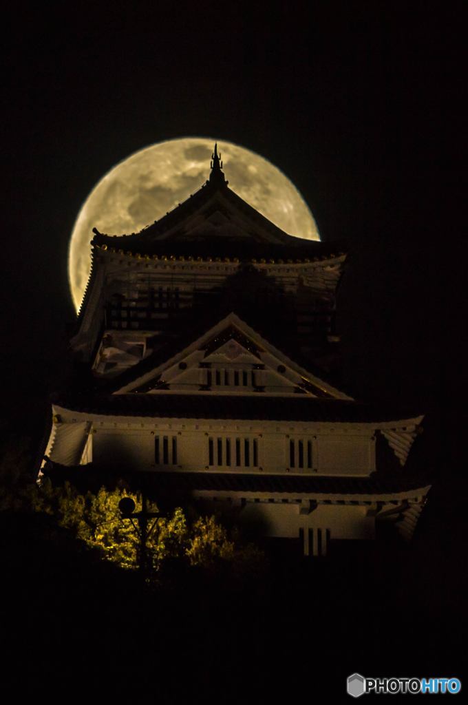 満月と城⑥