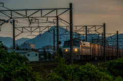 2015/08/25長良川鉄橋朝焼けの貨物列車