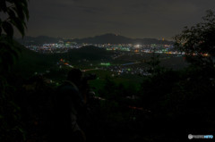 2015/08/26岐阜市城ヶ峰で夜景を撮る男