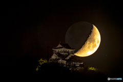 三日月を待ち伏せて