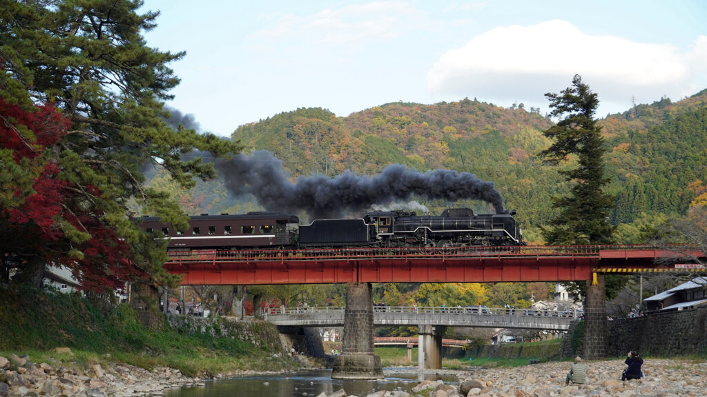 津和野の秋を行く