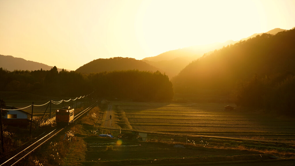 夕日と山口線