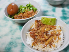 魯肉飯