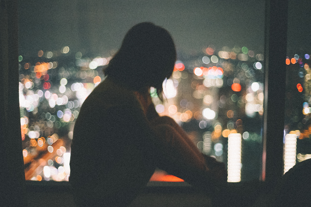 なんだかぼやける夜の街