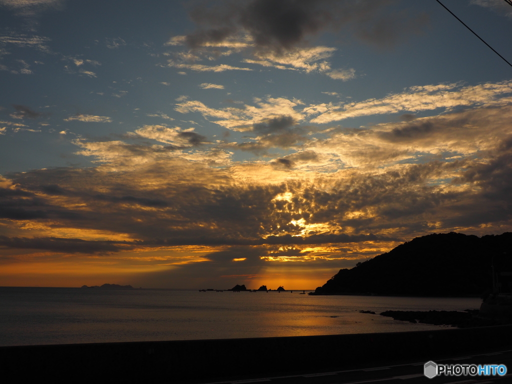夕空から降り注ぐヒカリ
