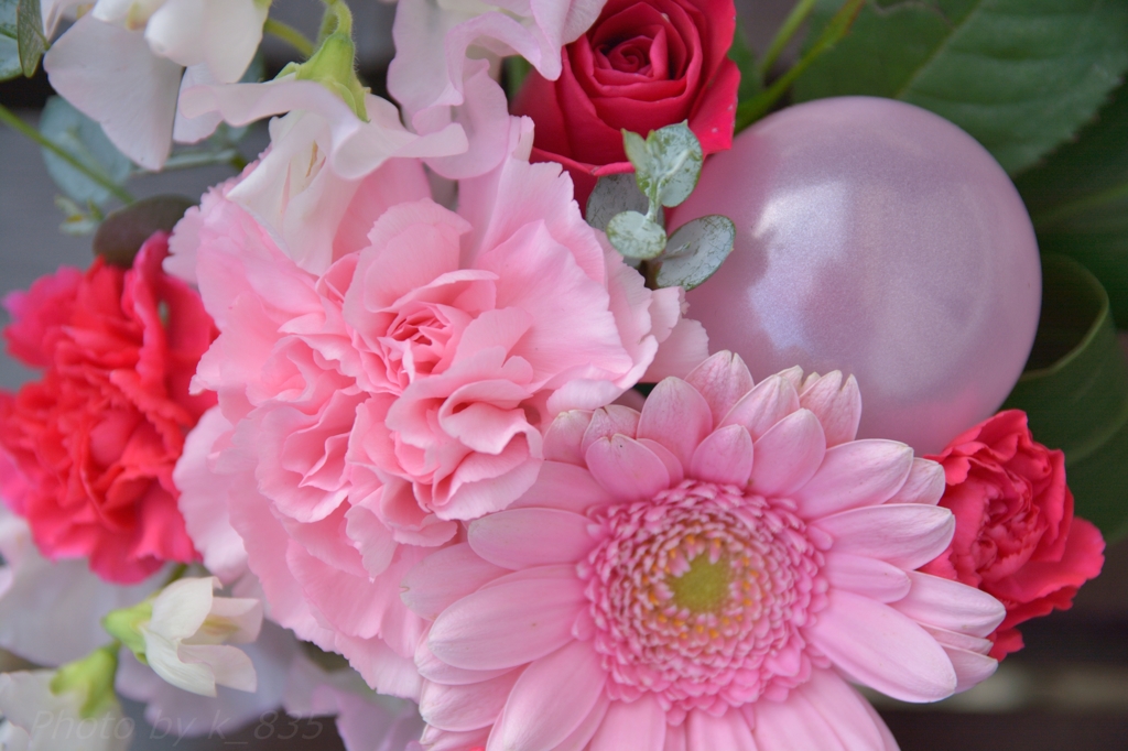 TABLE FLOWER