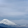 曇り空の富士山