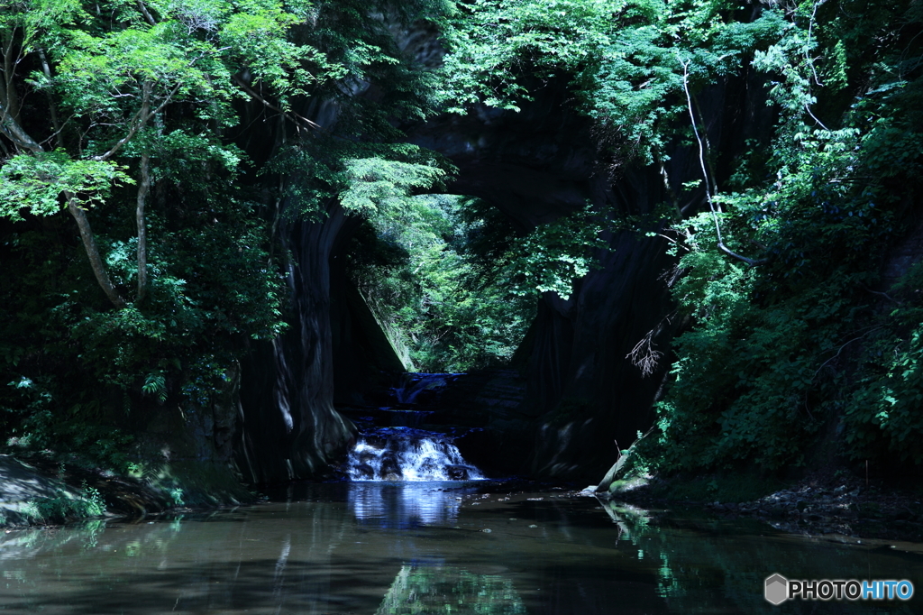 濃溝の滝 6月上旬