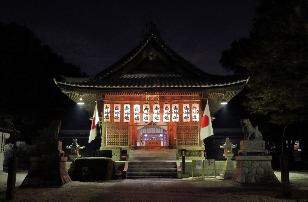 若宮八幡宮拝殿