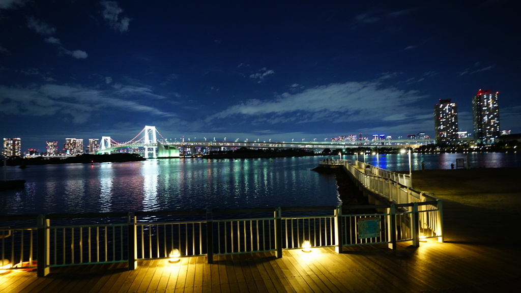 レインボーブリッジ夜景-お台場