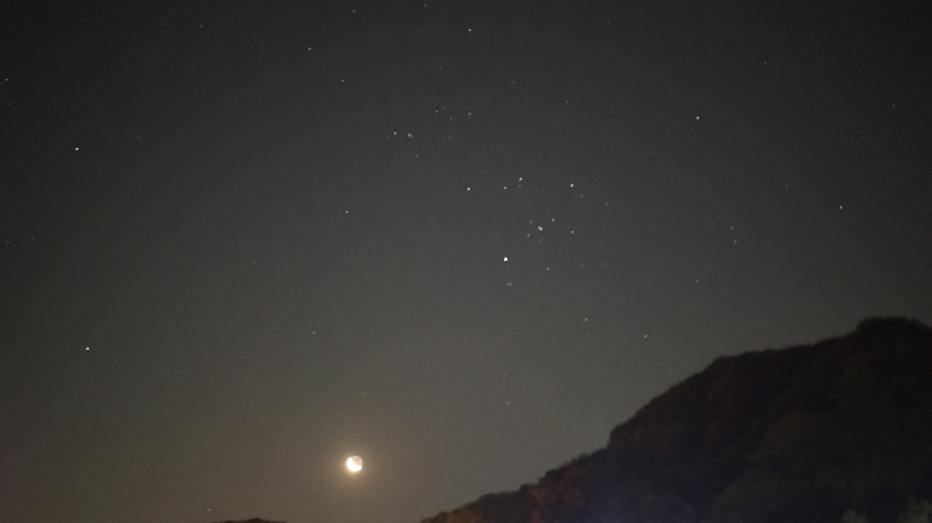 フィッシングブリッジからの夜空と月