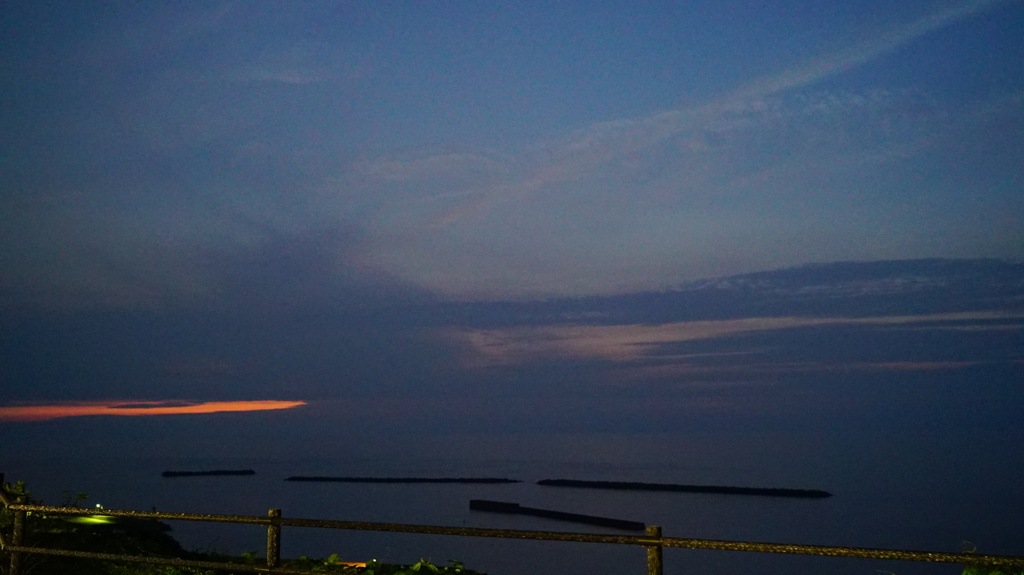 にいいがた景勝百選一位の日没後