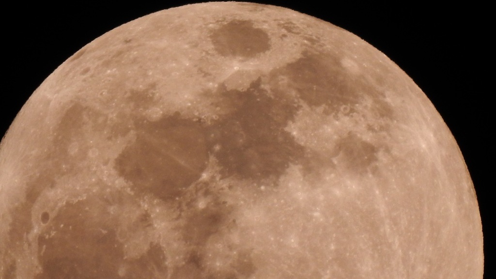 十五夜の月、スーパームーン