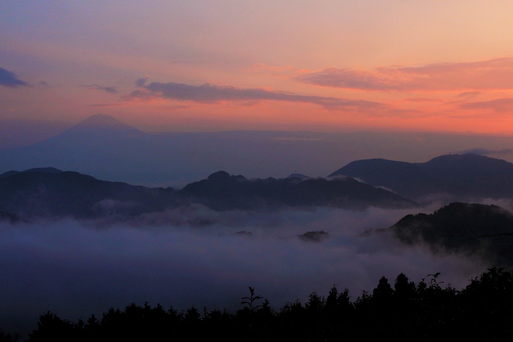 流るる雲、更に上昇。
