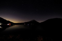 満天の星空の下～本栖湖～