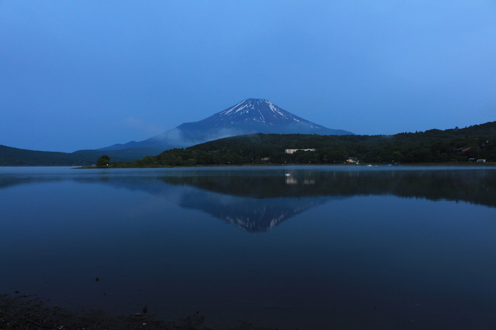 夜明け前～青の時間