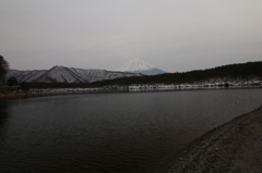 こちらも雪化粧…