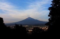 生まれ故郷の夕方