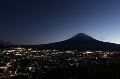 夜が始まるとき