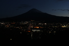 故郷の夜明け