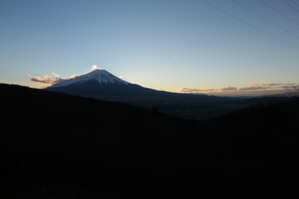 夕暮れの高台から…