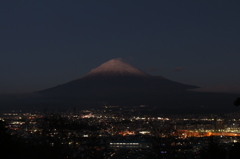 そして…夜の訪れ。