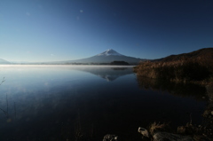 朝靄の湖畔にて…　其之三