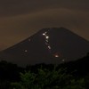 山じまいの夜、最後の煌き。