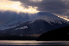 不安を抱えて現地入り