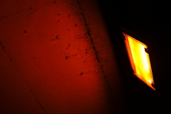 夜道の先は・・・