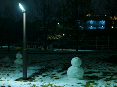 雪で遊んだ後の静寂