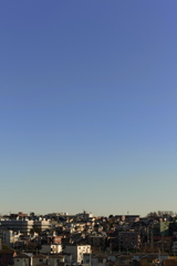 グラスに注ぐ青