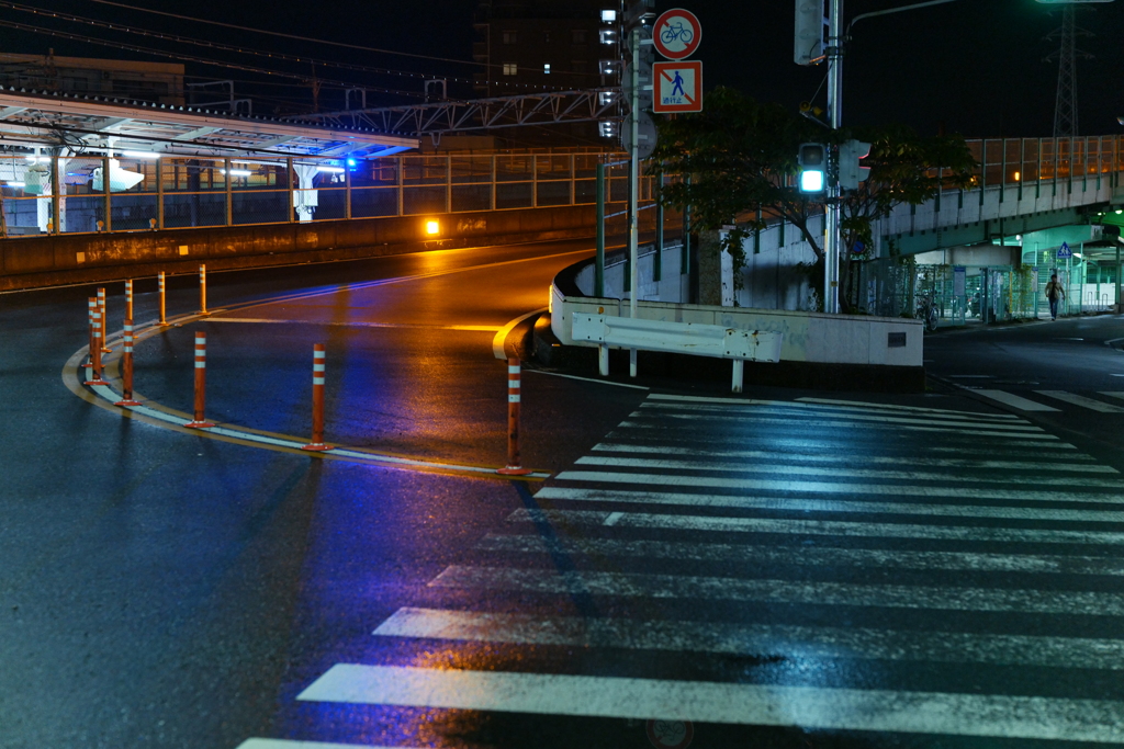 埼玉の深夜は懐中電灯がなくても歩ける
