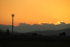 歌ってよ夕日の歌を。