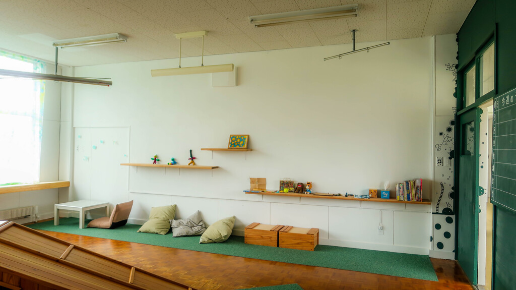 きゅうけいしつ