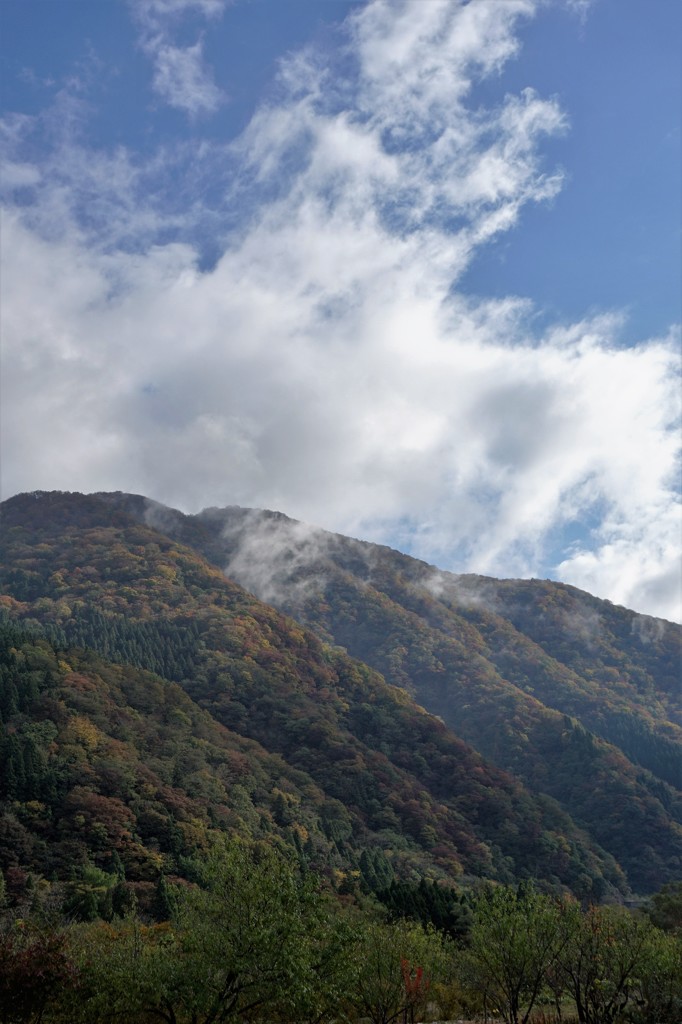 山並