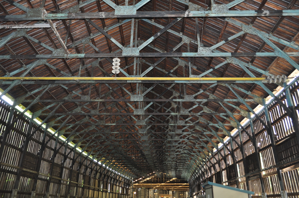 峠駅シェルター