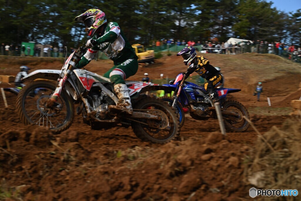 国際A級IA-2トップ争い