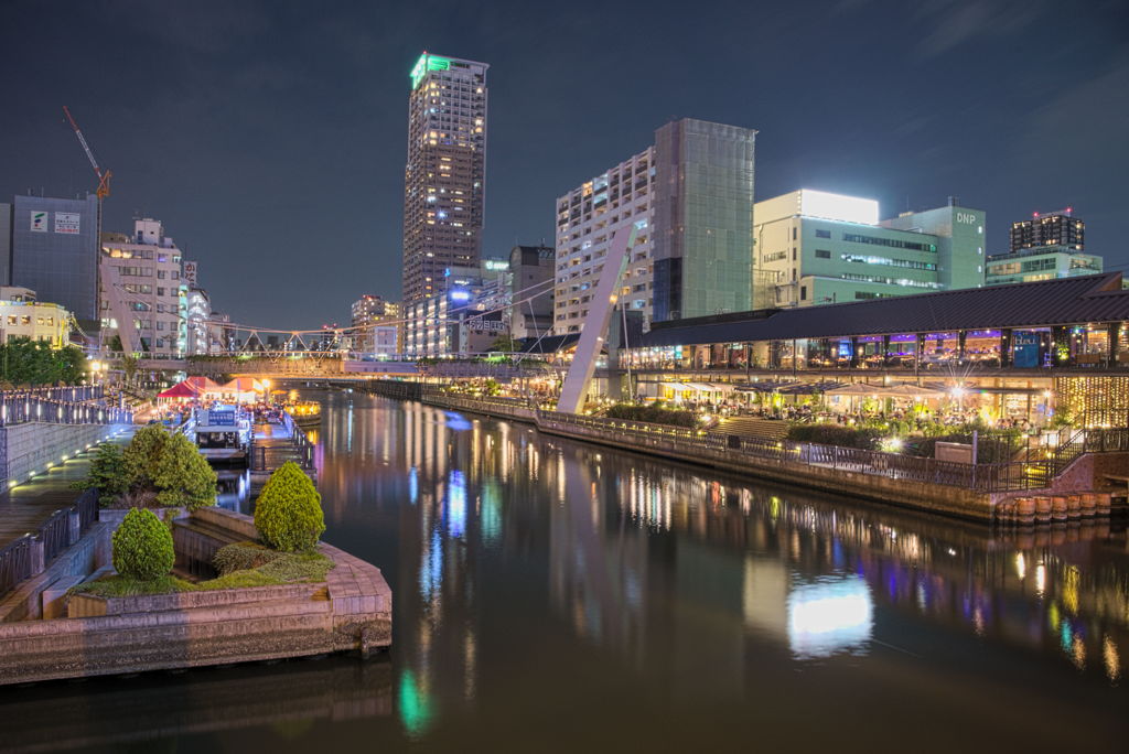 湊町　夜景