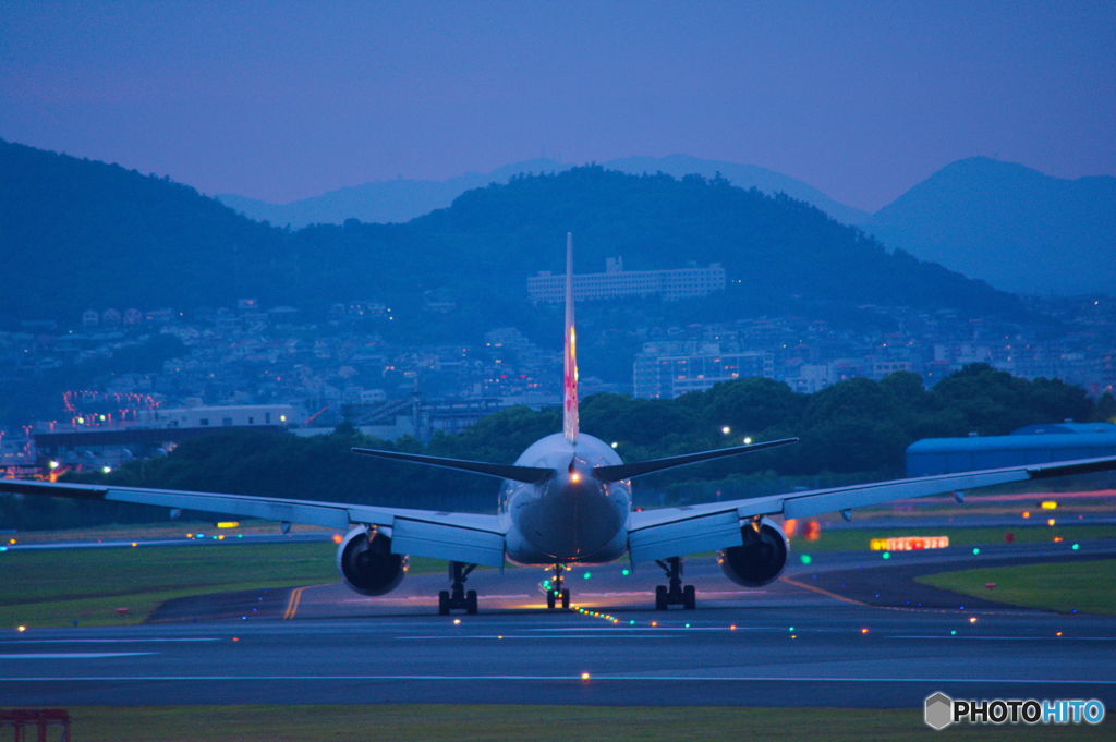 大阪国際空港