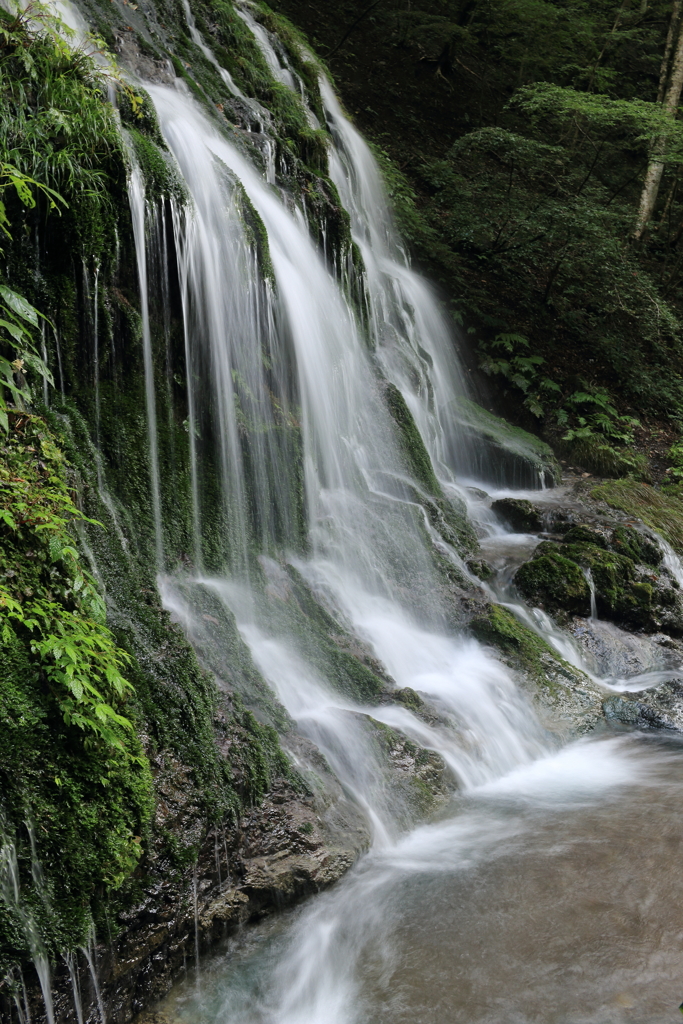 岩山の滝5