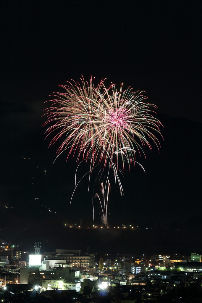 2016年・秩父夜祭の花火3