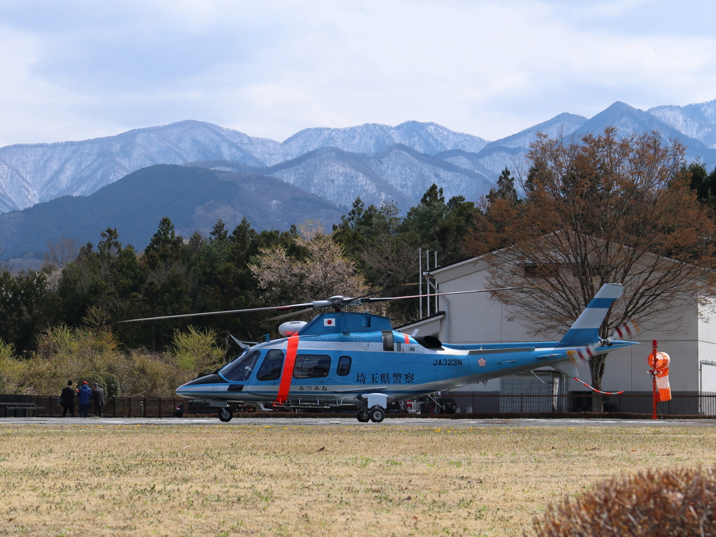 埼玉県警・AW109E 1