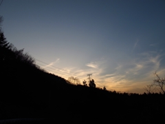 夕闇せまる